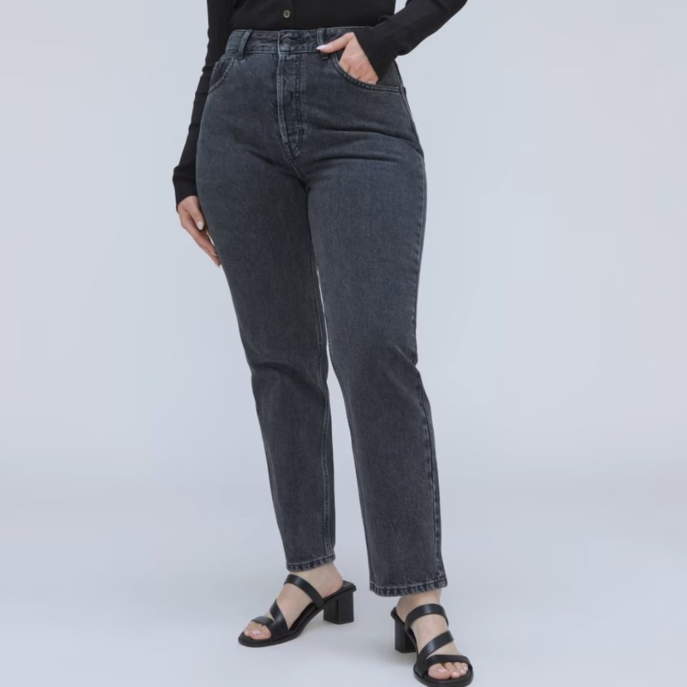 NWT Everlane Curvy '90s Cheeky Straight Jean Washed Black